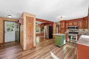 180 Christopher Terrace, West Springfield, MA 01089 - Photo 9