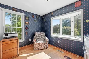 180 Christopher Terrace, West Springfield, MA 01089 - Photo 5