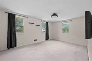 324 Wildwood Ave, Worcester, MA 01603 - Photo 15