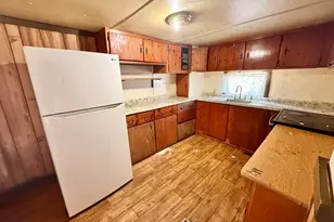 868 Southampton Rd, Westfield, MA 01085 - Photo 3