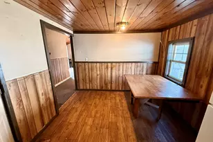 868 Southampton Rd, Westfield, MA 01085 - Photo 5