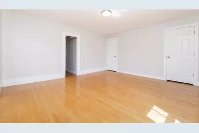 755 Somerville Ave #2, Somerville, MA 02143 - Photo 9