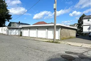 523 Whipple St, Fall River, MA 02724 - Photo 9