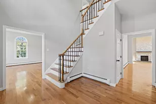 46 Barnard Rd, Marlborough, MA 01752 - Photo 5