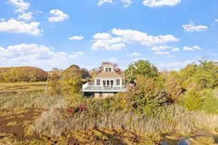 34 Old County Rd, Salisbury, MA 01952 - Photo 1
