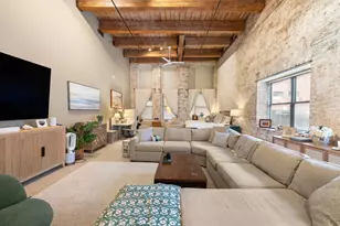 15 Sleeper St, Boston, MA 02210 - Photo 11
