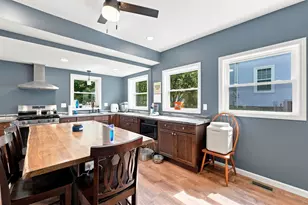 23 Elm Ave, West Springfield, MA 01089 - Photo 7