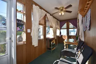 36 Hedge St, Fairhaven, MA 02719 - Photo 5