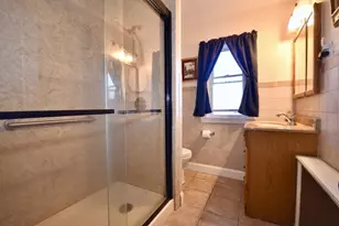 36 Hedge St, Fairhaven, MA 02719 - Photo 15