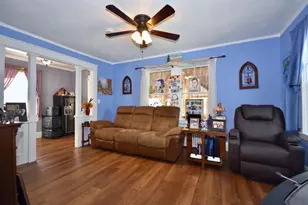 36 Hedge St, Fairhaven, MA 02719 - Photo 5