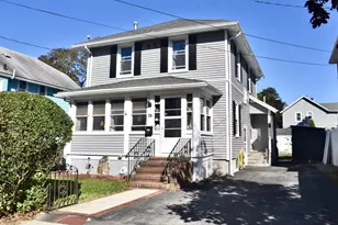 36 Hedge St, Fairhaven, MA 02719 - Photo 1