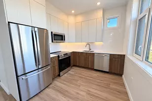 13 Warwick St, Somerville, MA 02143 - Photo 9