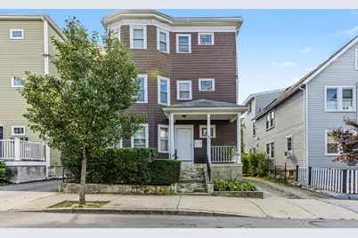 42 Pearl St, Everett, MA 02149 - Photo 1