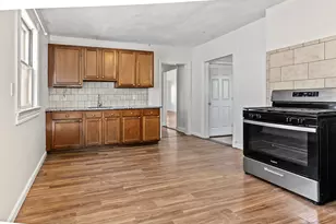 42 Pearl St, Everett, MA 02149 - Photo 5