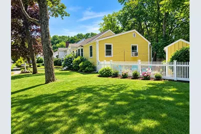 54 Joclyn Ave, Framingham, MA 01701 - Photo 21