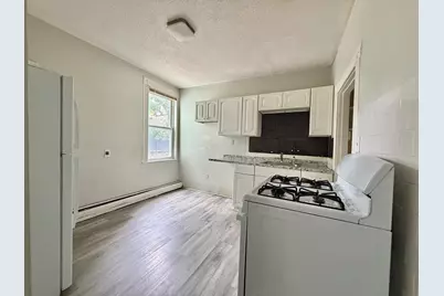 8-10 Oakland St #1, Boston, MA 02119 - Photo 11