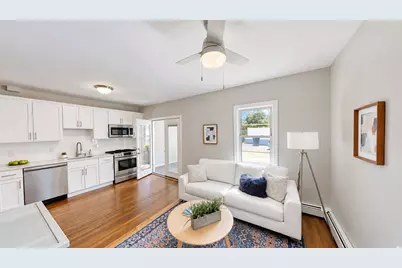 836 Canterbury St, Boston, MA 02131 - Photo 7