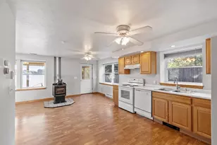 24 Wheelock Ave, Millbury, MA 01527 - Photo 31