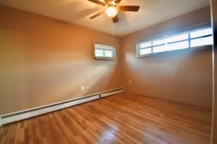 5 Cliff St, Beverly, MA 01915 - Photo 7