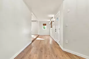 477 Oakhill Ave, Attleboro, MA 02760 - Photo 9