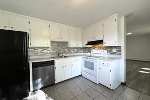 271 Humphrey St, Lowell, MA 01850 - Photo 1