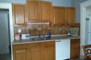 58-60 Somerset St, Springfield, MA 01108 - Photo 3