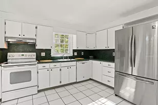 171 West St, Northborough, MA 01532 - Photo 5