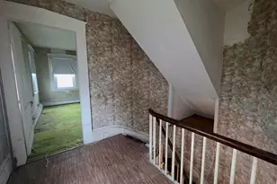 4 Upham St, Salem, MA 01970 - Photo 13