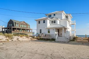 187R Taylor Ave, Plymouth, MA 02360 - Photo 3