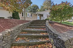 110 Helena, Leominster, MA 01453 - Photo 3