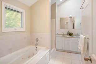 18 Pettee St, Newton, MA 02464 - Photo 11