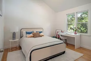 18 Pettee St, Newton, MA 02464 - Photo 13