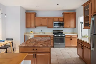 18 Pettee St #18, Newton, MA 02464 - Photo 7