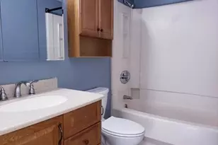 4975 Washington St, Boston, MA 02132 - Photo 27