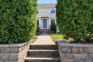 151 Lynn Fells Pkwy, Saugus, MA 01906 - Photo 7