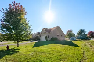 3076 Hunters Hill Dr, Dighton, MA 02715 - Photo 3