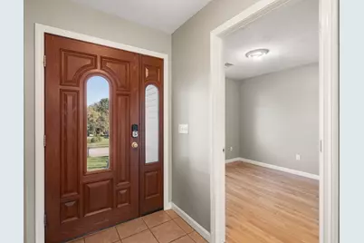 3076 Hunters Hill Dr, Dighton, MA 02715 - Photo 7