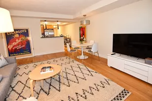 77 Marion St, Brookline, MA 02446 - Photo 3