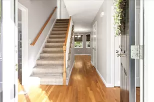 319 Oak St, Swansea, MA 02777 - Photo 5