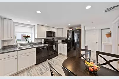 7 Malta St, Hull, MA 02045 - Photo 17