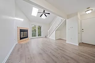 117 Tall Oaks Dr, Weymouth, MA 02190 - Photo 7