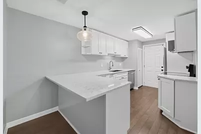 14 Walden Drive #8, Natick, MA 01760 - Photo 5