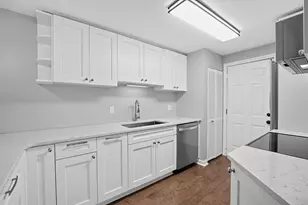 14 Walden Dr, Natick, MA 01760 - Photo 7