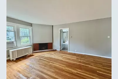 13 Meriam St, Wakefield, MA 01880 - Photo 3
