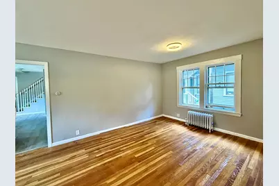 13 Meriam St, Wakefield, MA 01880 - Photo 5