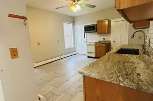 25 Mechanic, Webster, MA 01570 - Photo 5