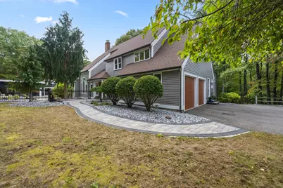 72 Golden Run Rd, Bolton, MA 01740 - Photo 5