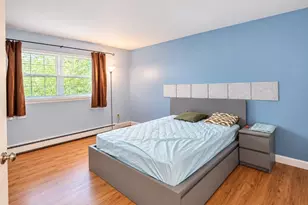 64 Jacqueline Rd, Waltham, MA 02452 - Photo 9