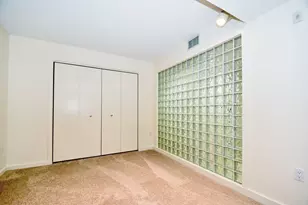 166 Place Ln, Woburn, MA 01801 - Photo 9
