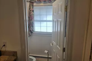 39 Walnut St, Saugus, MA 01906 - Photo 19